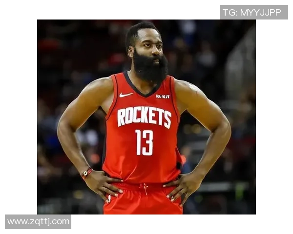 足球场上的自律楷模 十大球星展现坚持与奋斗的力量 足球场上的自律楷模 十大球星展现坚持与奋斗的力量