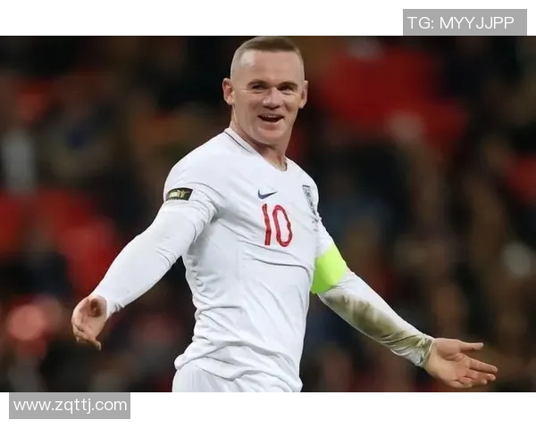 足球巨星的成长之路:从草根到巅峰的传奇人生探索 足球巨星的成长之路:从草根到巅峰的传奇人生探索